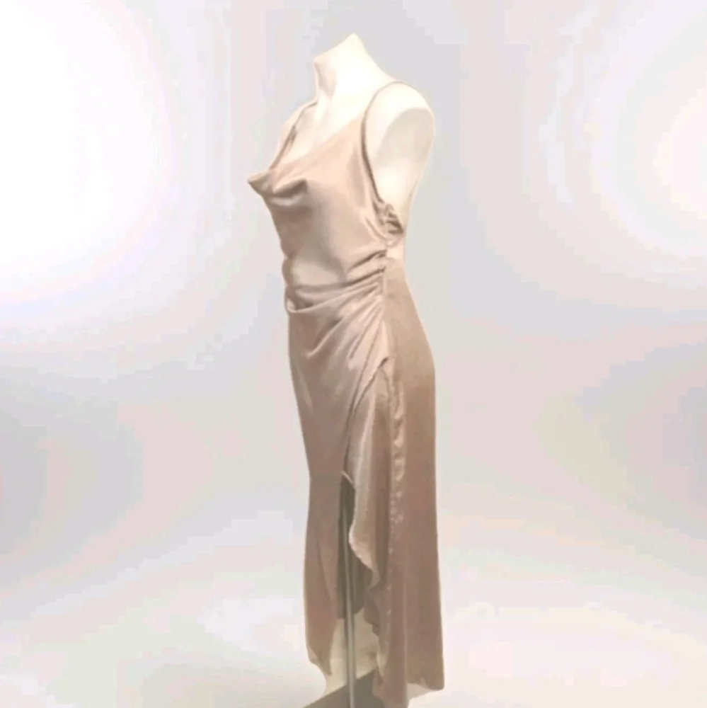 Free People Champagne Satin Slip Maxi Dress Cowl Neck Backless Quiet Luxury US 8